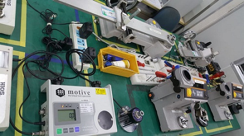 西門(mén)子電槍測(cè)試采用臺(tái)灣一諾電子研發(fā)的M2I-QLS0100系列扭力測(cè)試儀